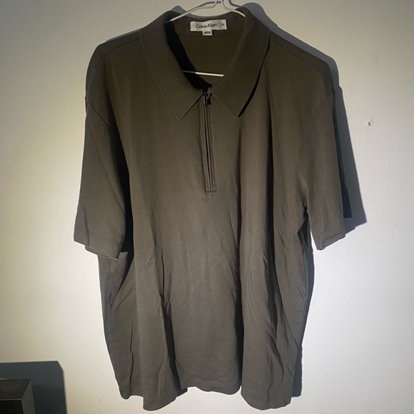 CALVIN KLEIN khaki short sleeve stretchy half zip tee - Picture 2 of 4